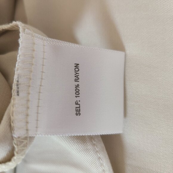 NWT Rose + Olive Cream Blouse L Cap Sleeve High-Low Lightweight Rayon Top - Picture 5 of 6